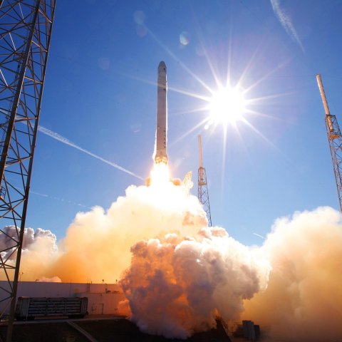 Zdjęcie: Starship vs Falcon 9: koszt kg na orbitę i wskaźniki ekonomiczne