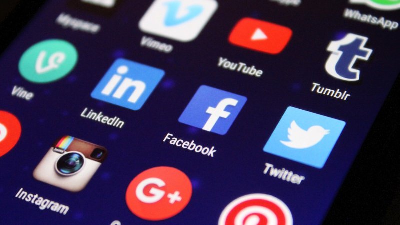 Zdjęcie: Kwantowy internet: czy przesłanie danych kanałem kwantowym to przyszłość?
